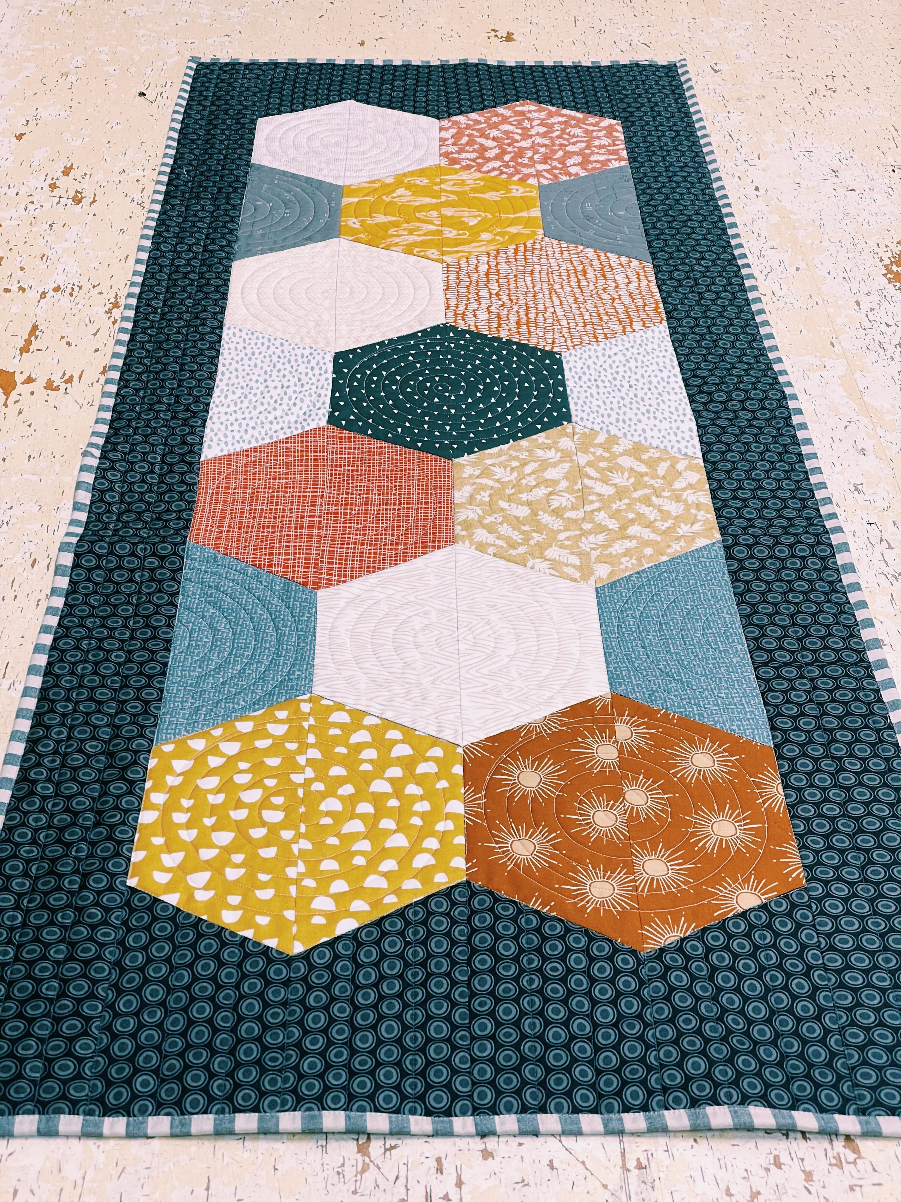 Modern Hexie Table Runner - Digital Pattern