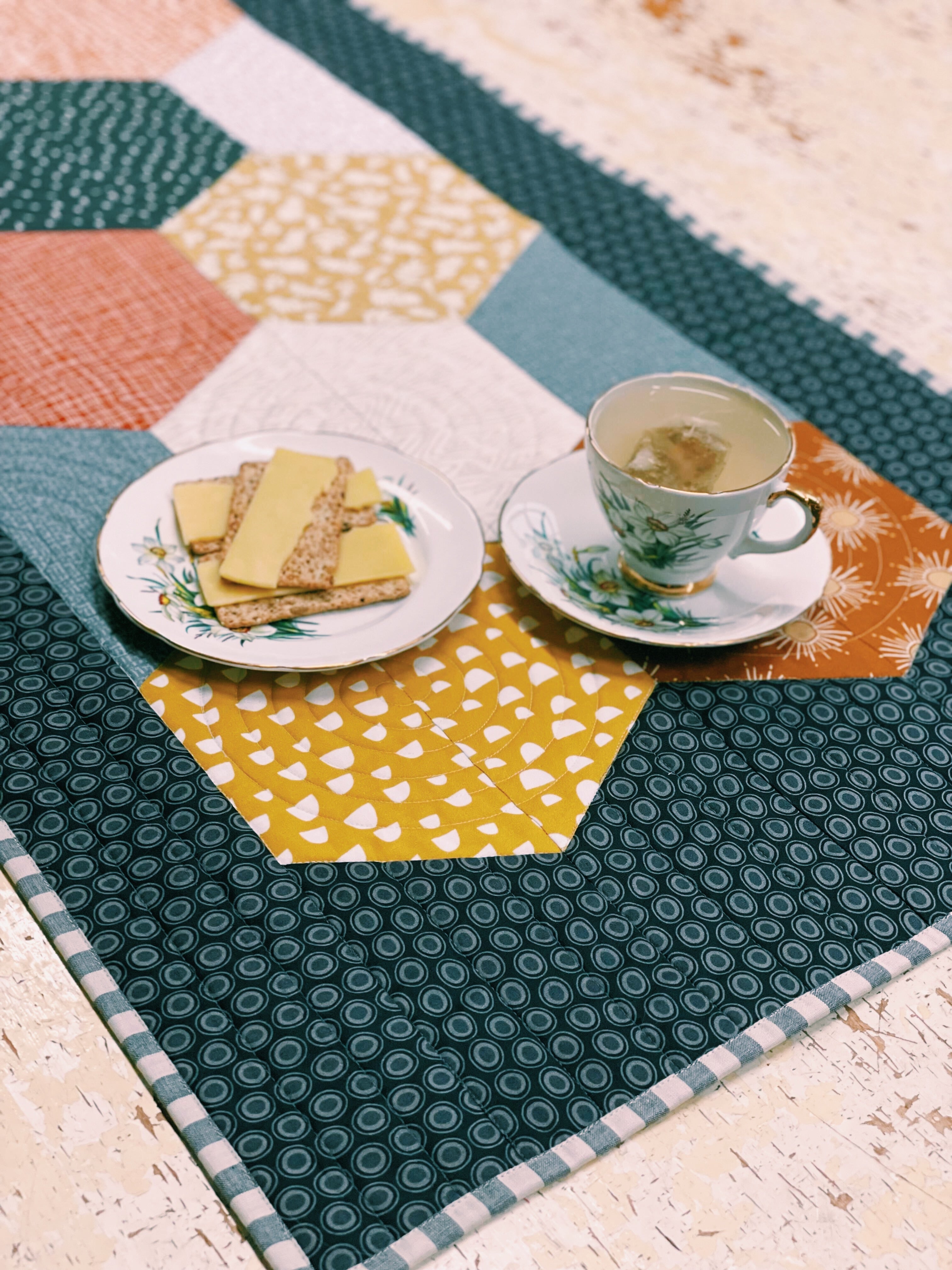 Modern Hexie Table Runner - Digital Pattern