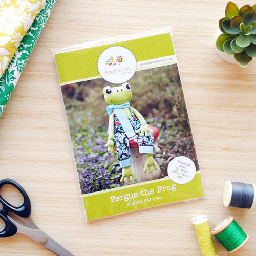 Fergus the Frog - Physical Pattern